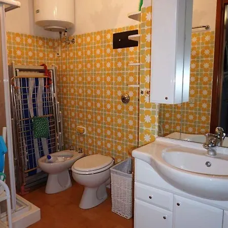 In 43488 Apartment *